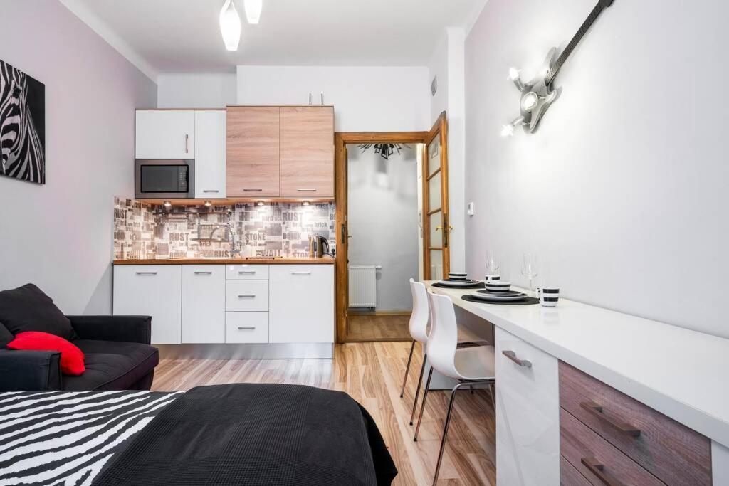 Studio Pomorska , Bezplatny Parking Apartment Krakow Exterior photo