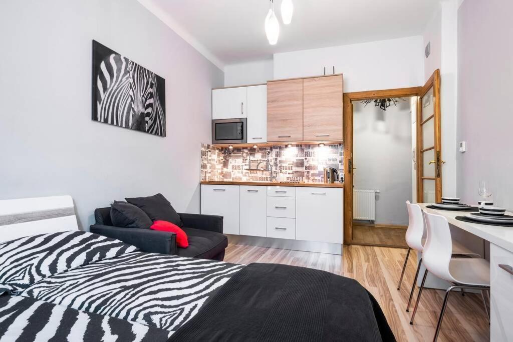 Studio Pomorska , Bezplatny Parking Apartment Krakow Exterior photo